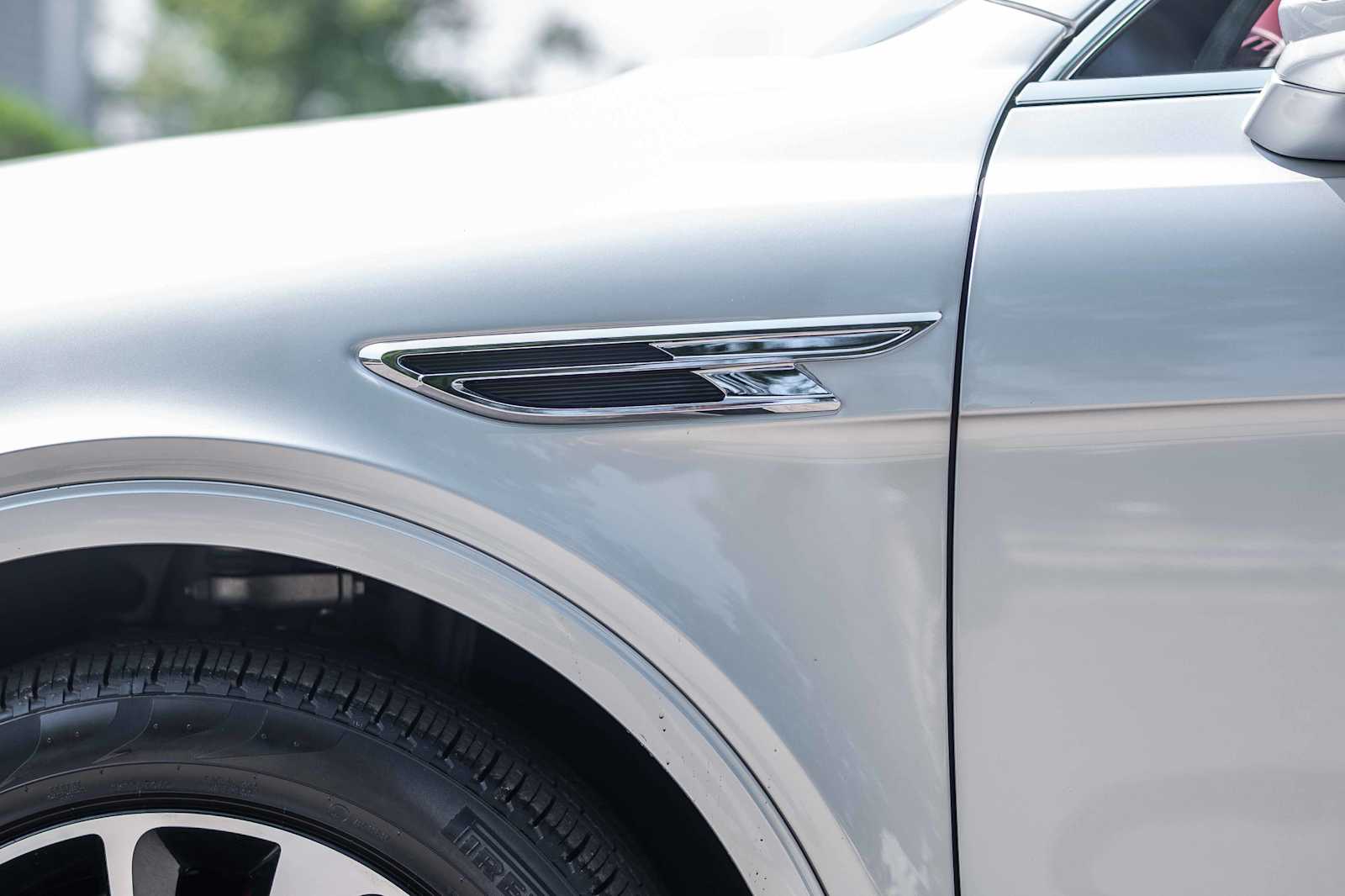 used 2022 Bentley Bentayga car