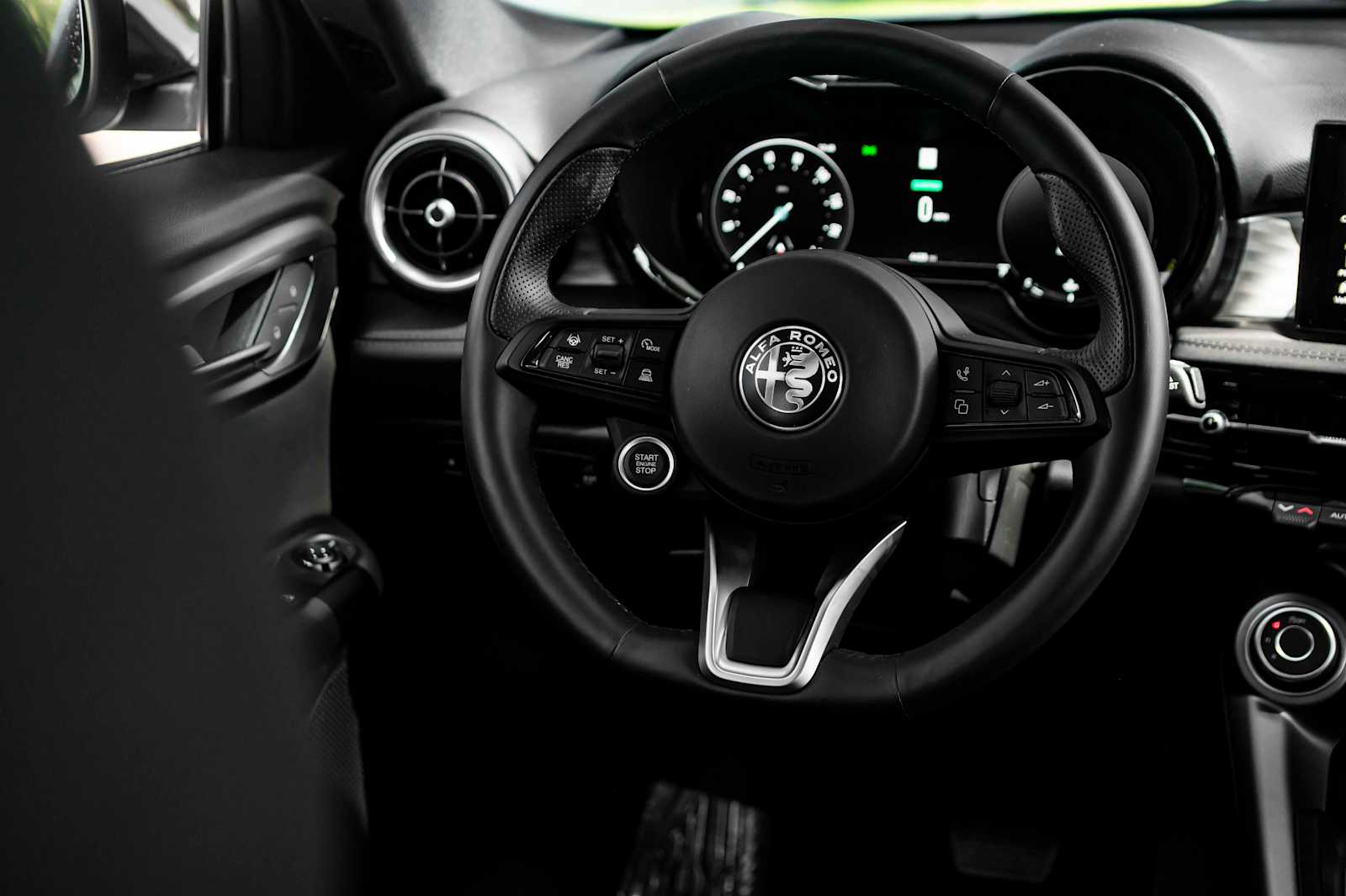 used 2024 Alfa Romeo Tonale car, priced at $32,497