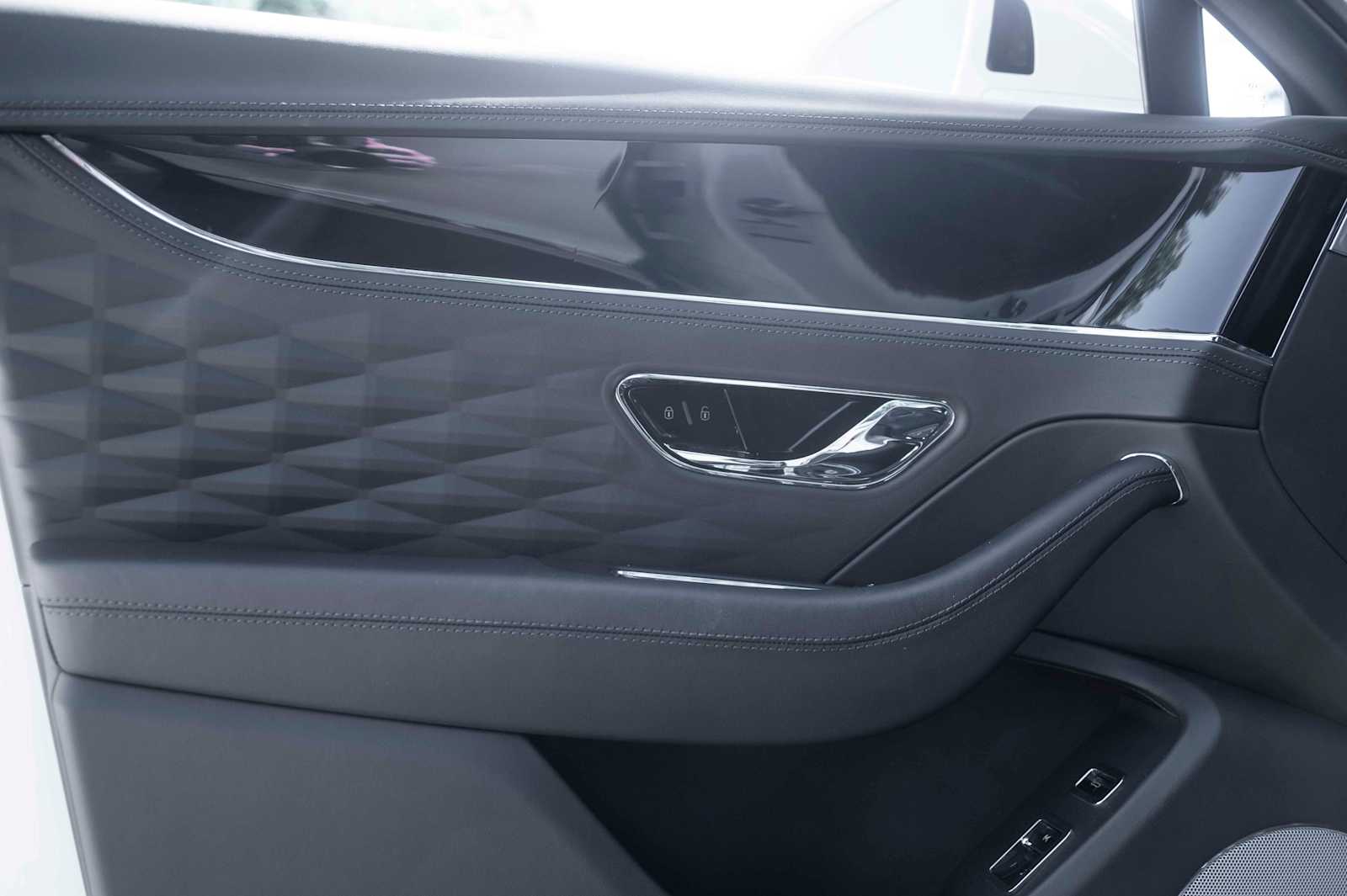 used 2022 Bentley Flying Spur car