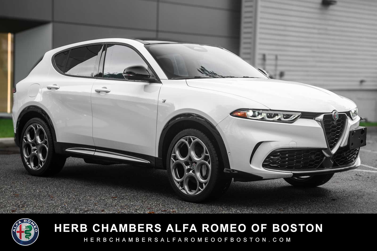 used 2024 Alfa Romeo Tonale car, priced at $34,497