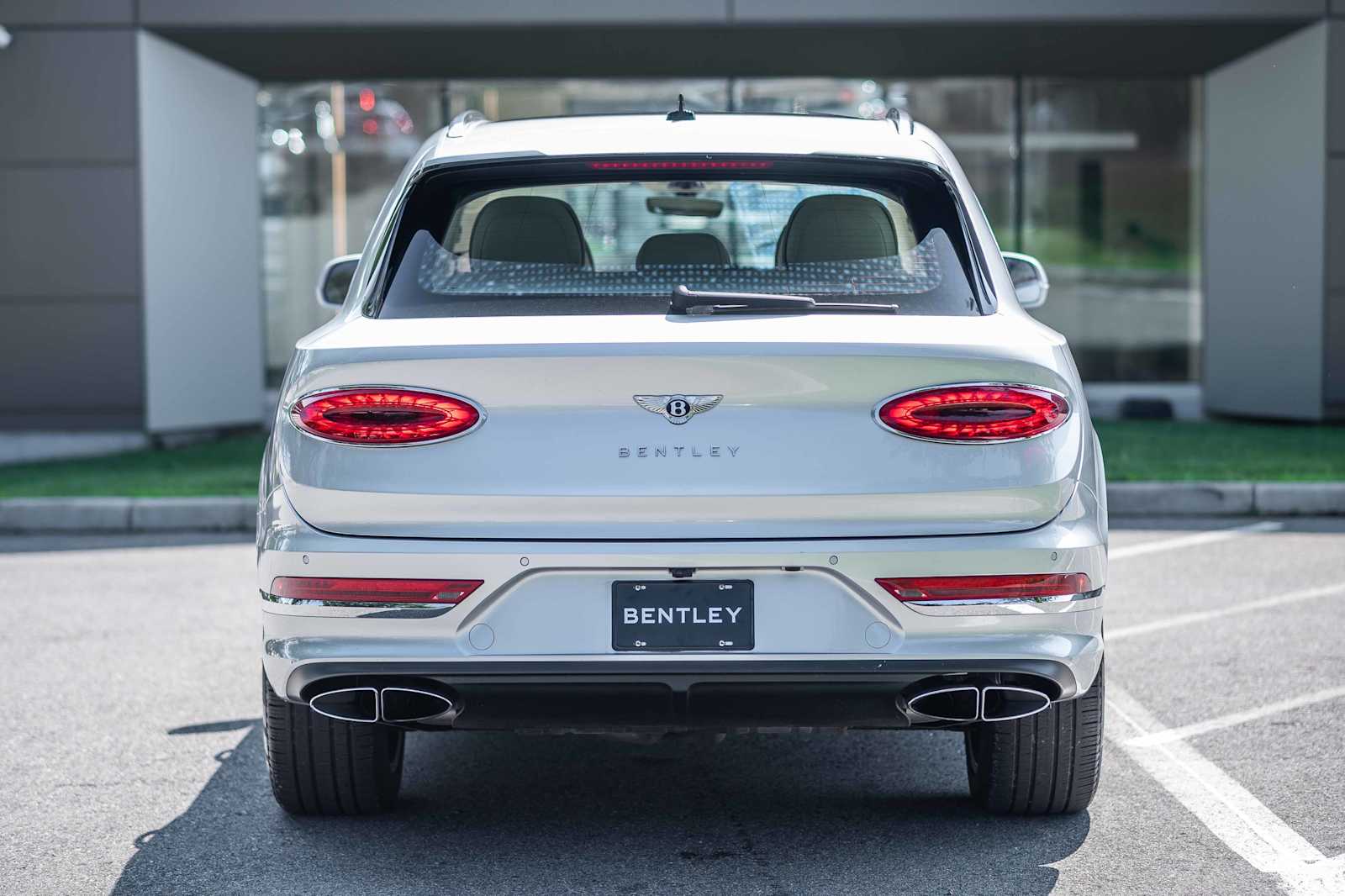 used 2022 Bentley Bentayga car