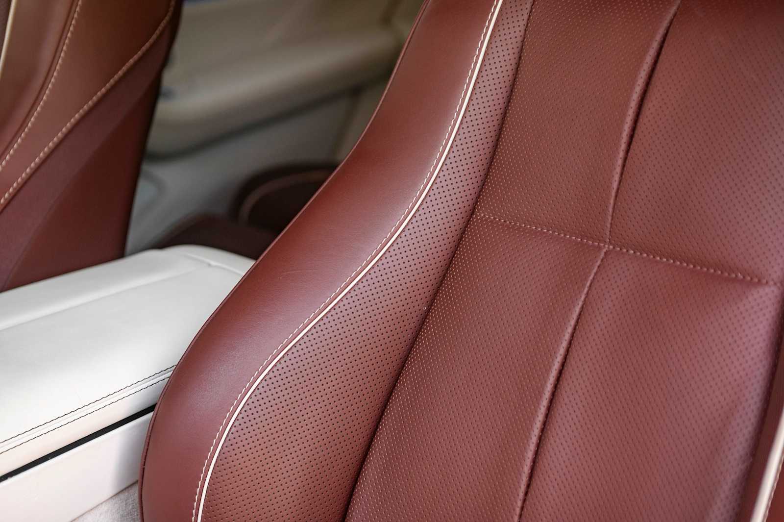 used 2022 Mercedes-Benz Maybach GLS 600 car, priced at $129,998