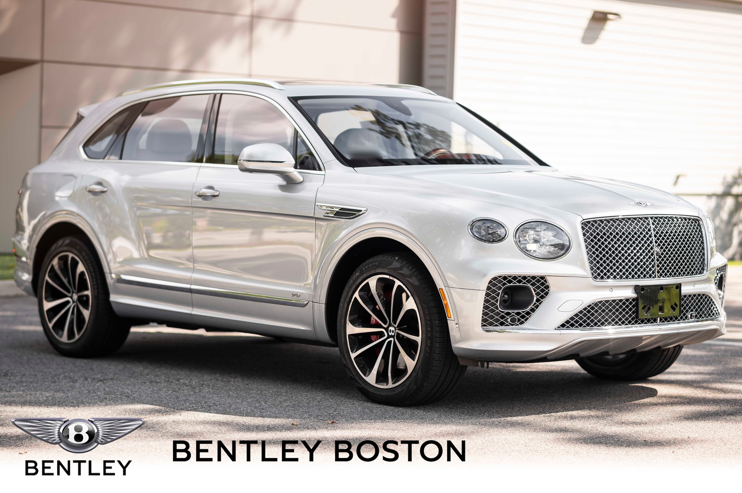 used 2022 Bentley Bentayga car
