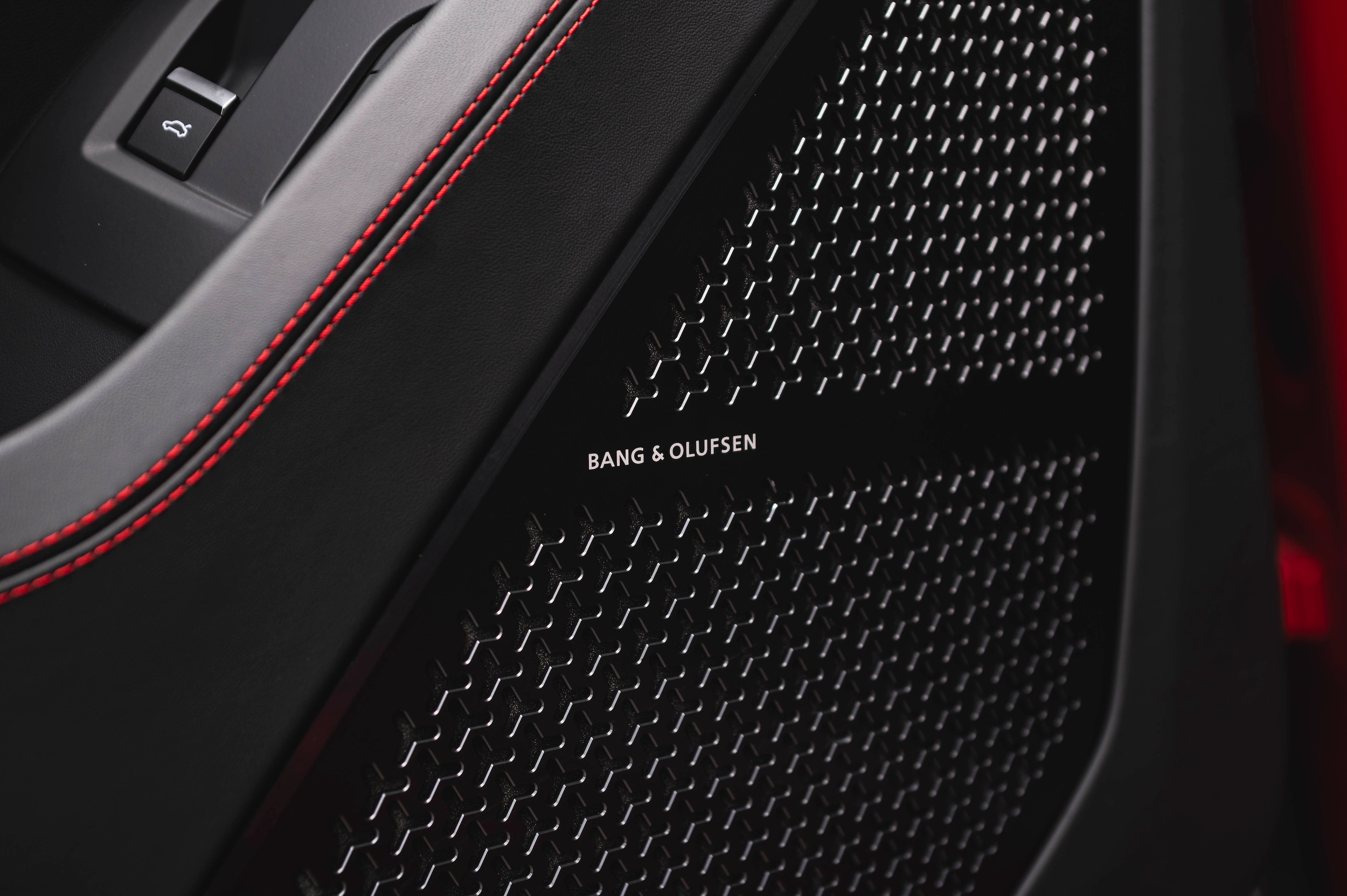 used 2023 Lamborghini Urus car, priced at $246,198