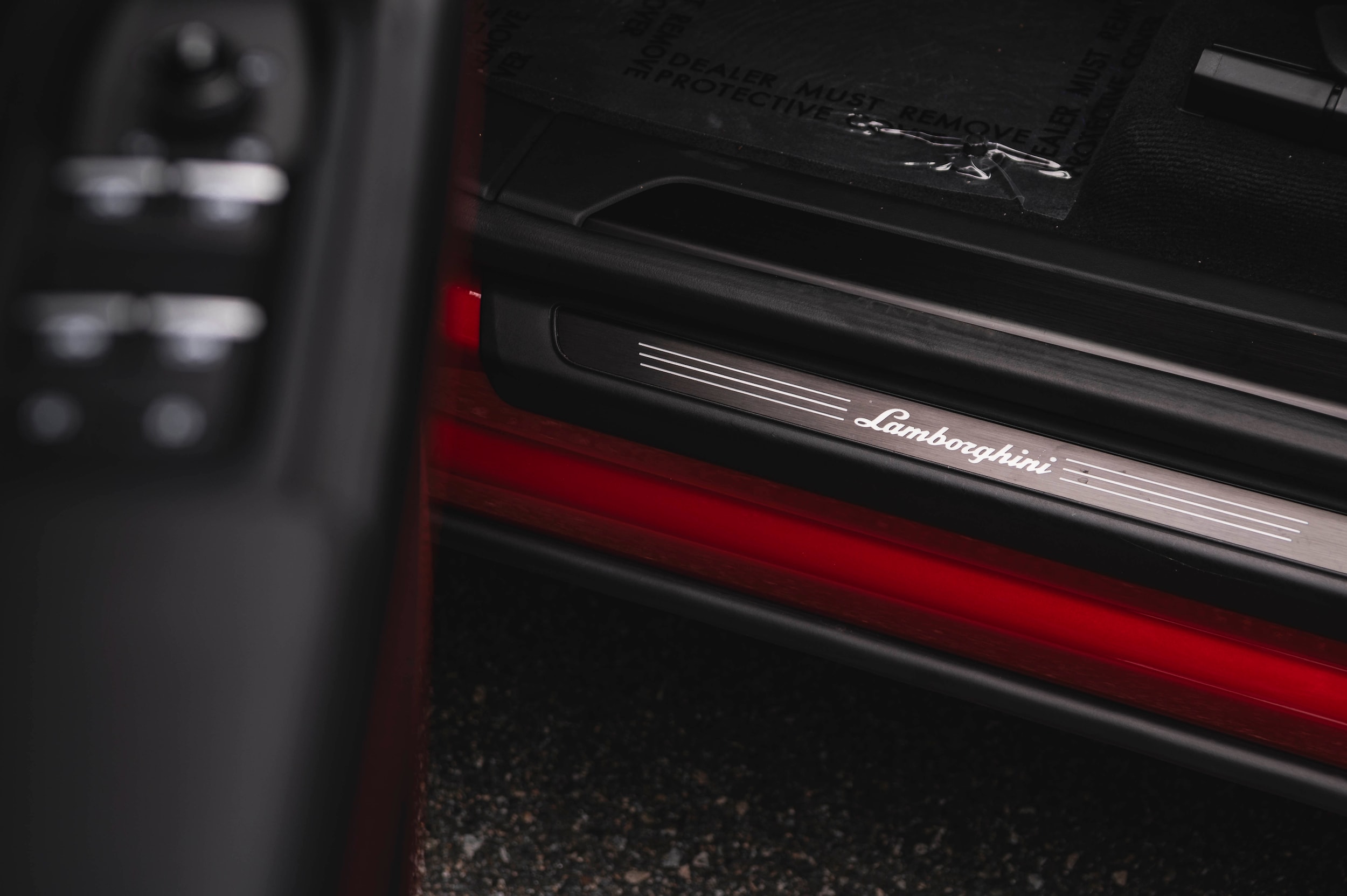 used 2023 Lamborghini Urus car, priced at $246,198
