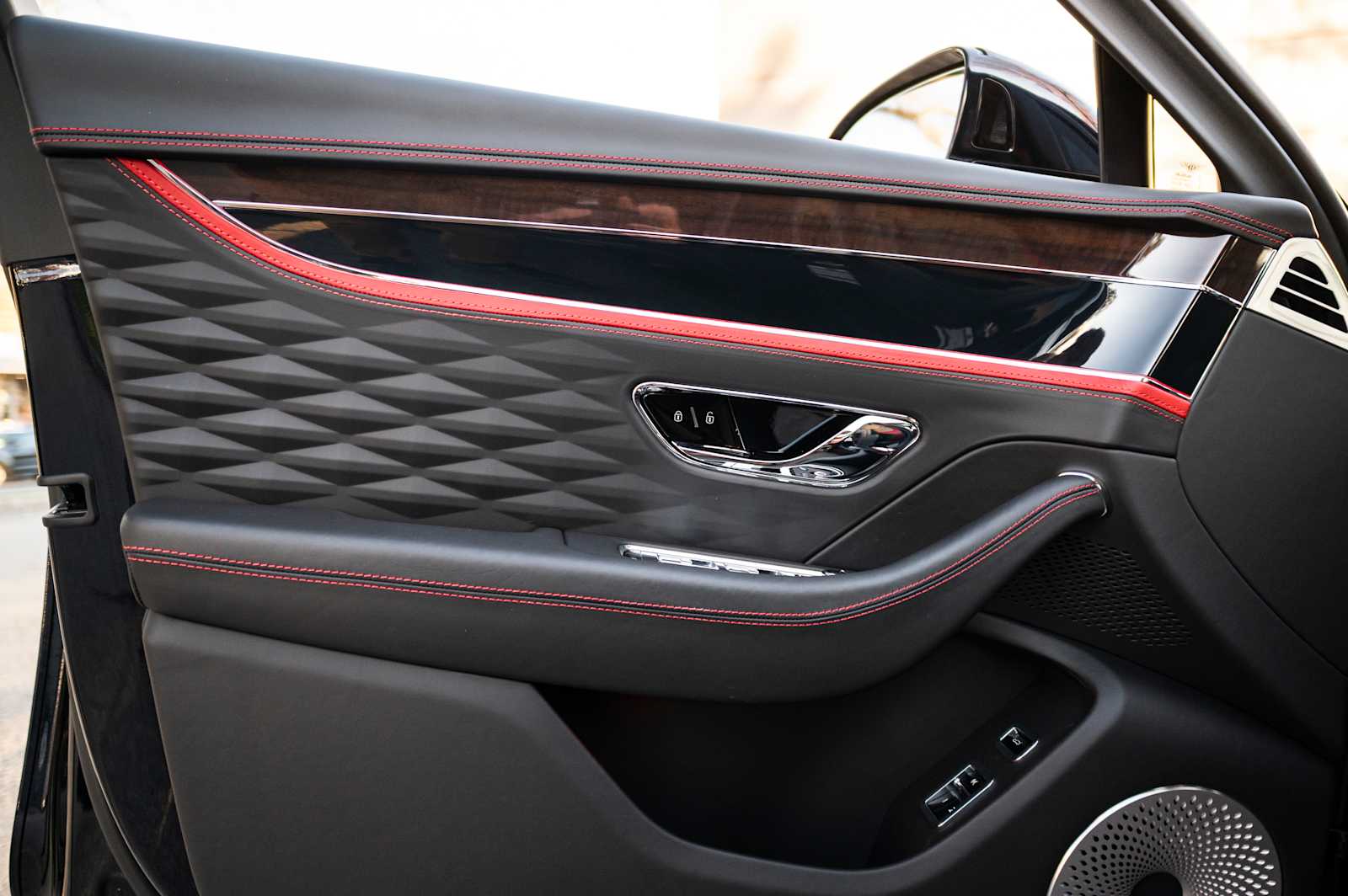 used 2023 Bentley Flying Spur car