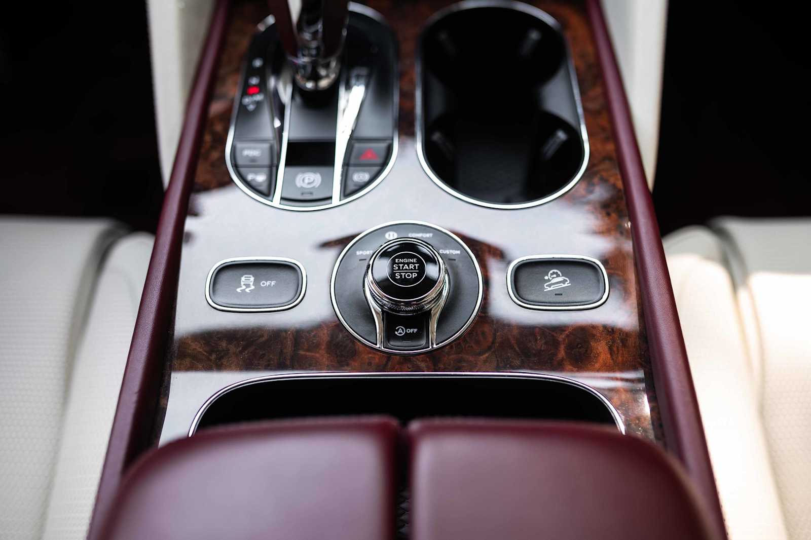 used 2022 Bentley Bentayga car