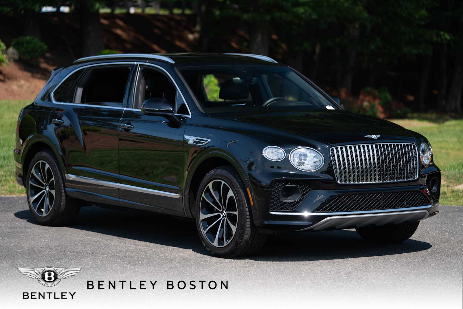 used 2023 Bentley Bentayga EWB car