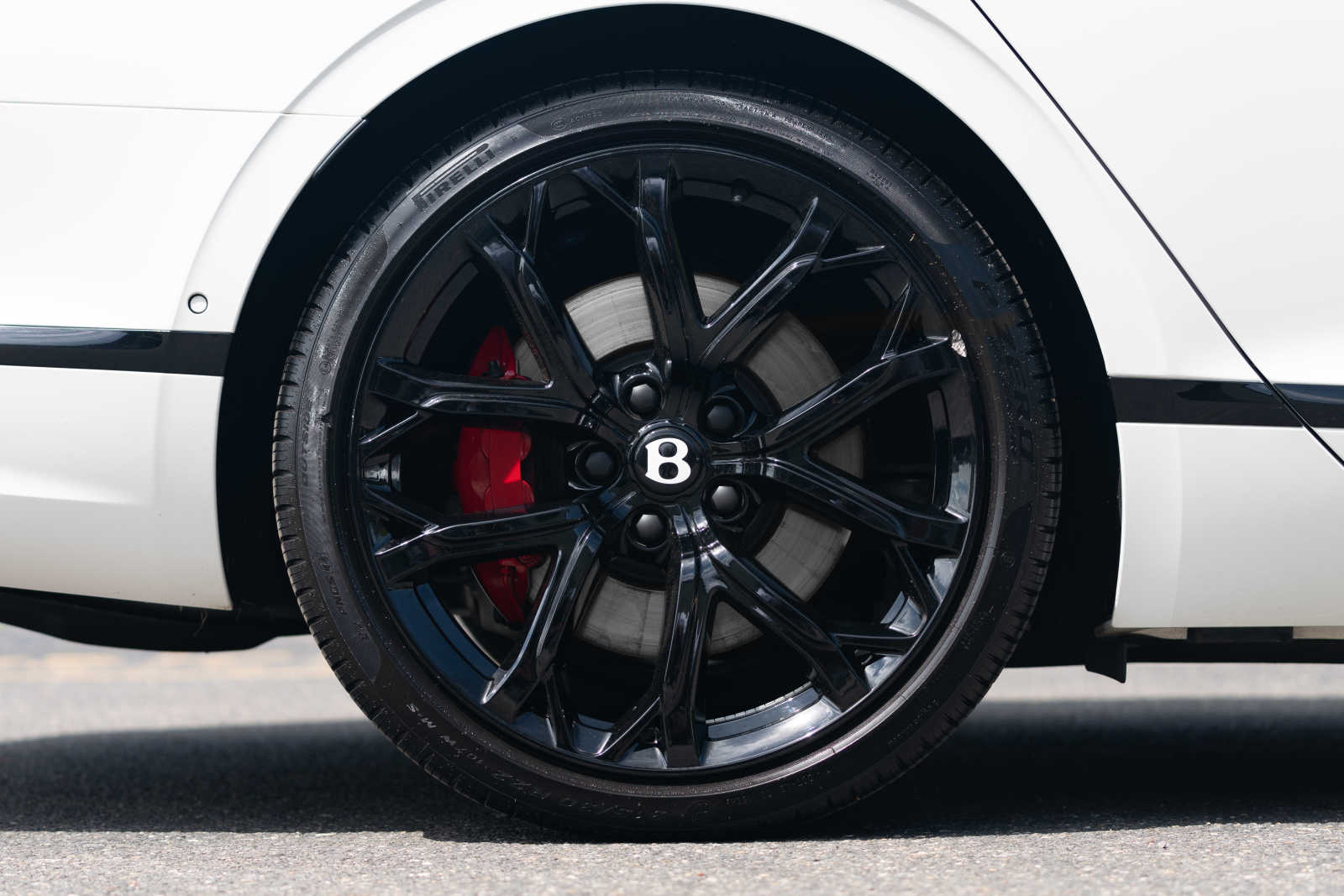 used 2023 Bentley Flying Spur car