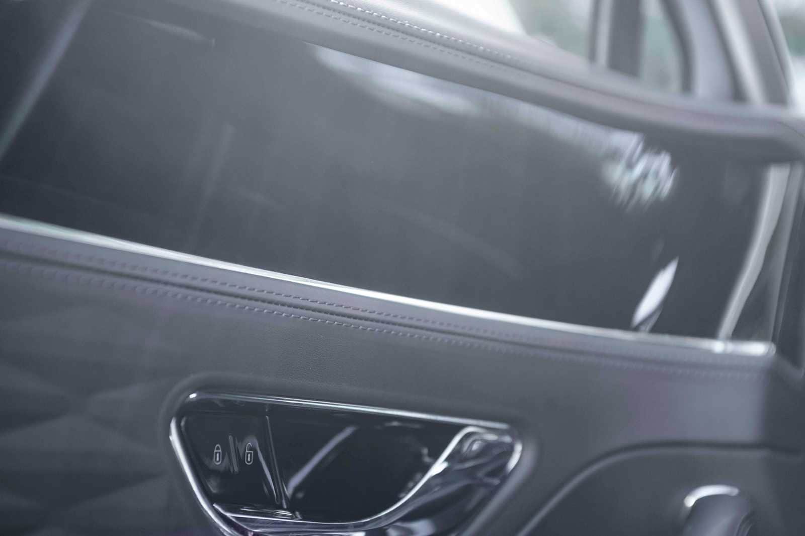 used 2022 Bentley Flying Spur car