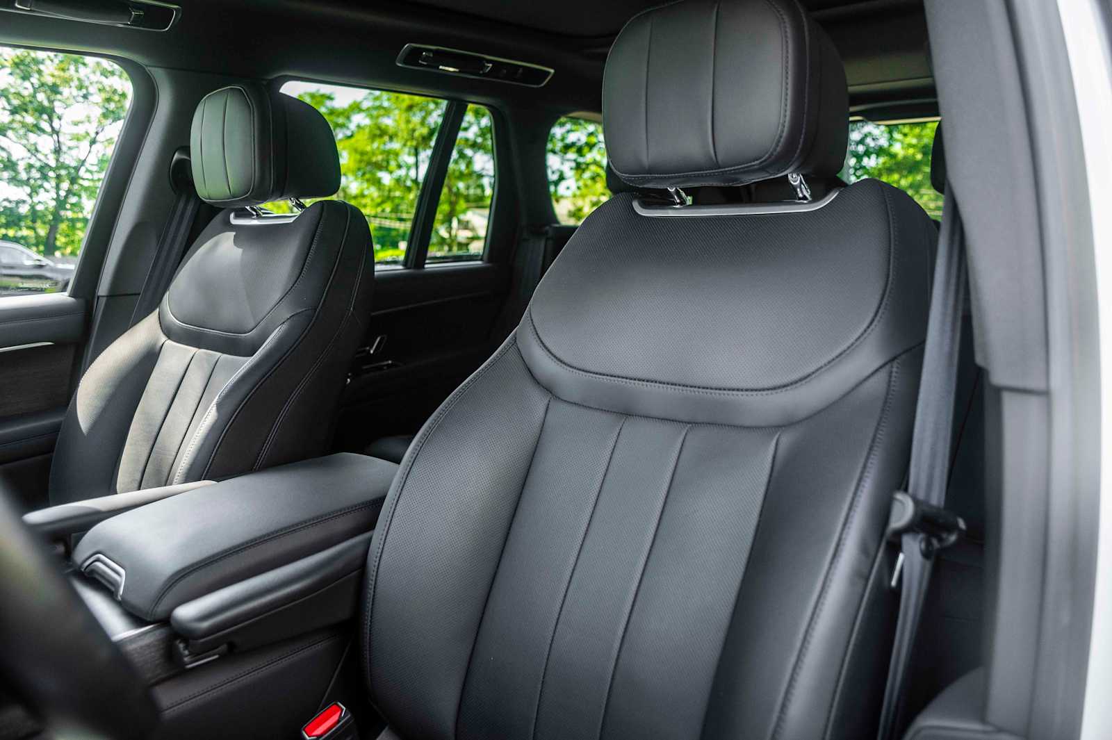 used 2024 Land Rover Range Rover car, priced at $128,998