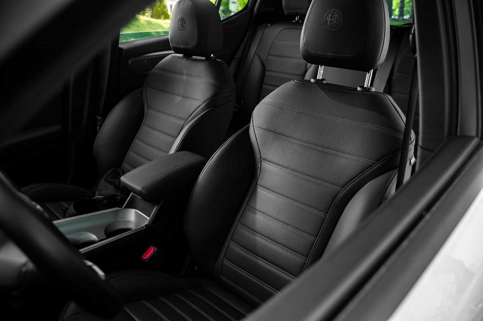 used 2024 Alfa Romeo Tonale car, priced at $32,497