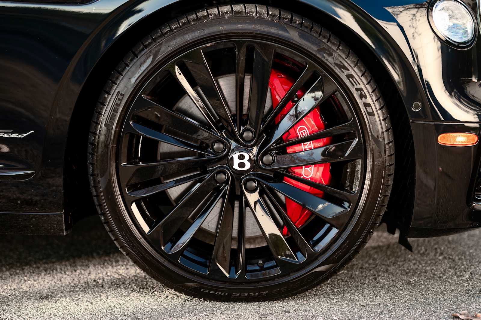 used 2023 Bentley Flying Spur car