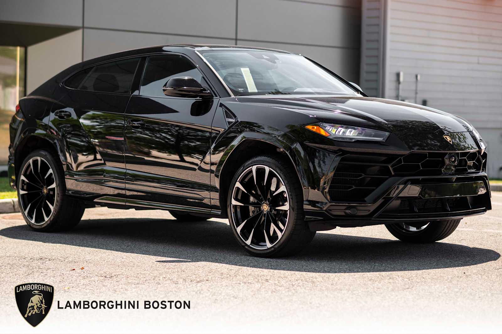 used 2021 Lamborghini Urus car, priced at $199,497