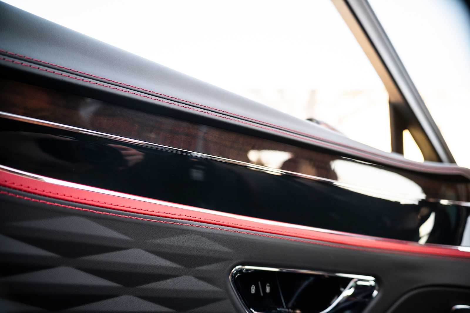 used 2023 Bentley Flying Spur car