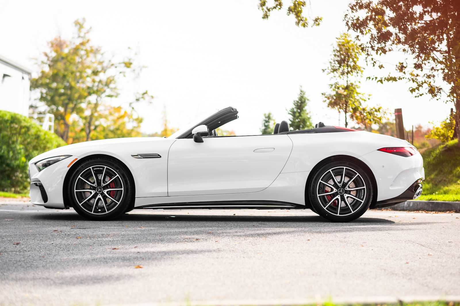 used 2023 Mercedes-Benz AMG SL 55 car, priced at $97,497