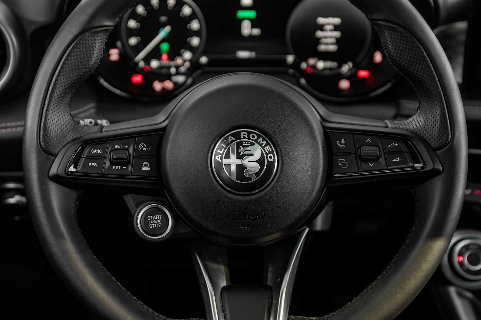 used 2024 Alfa Romeo Tonale car, priced at $34,997