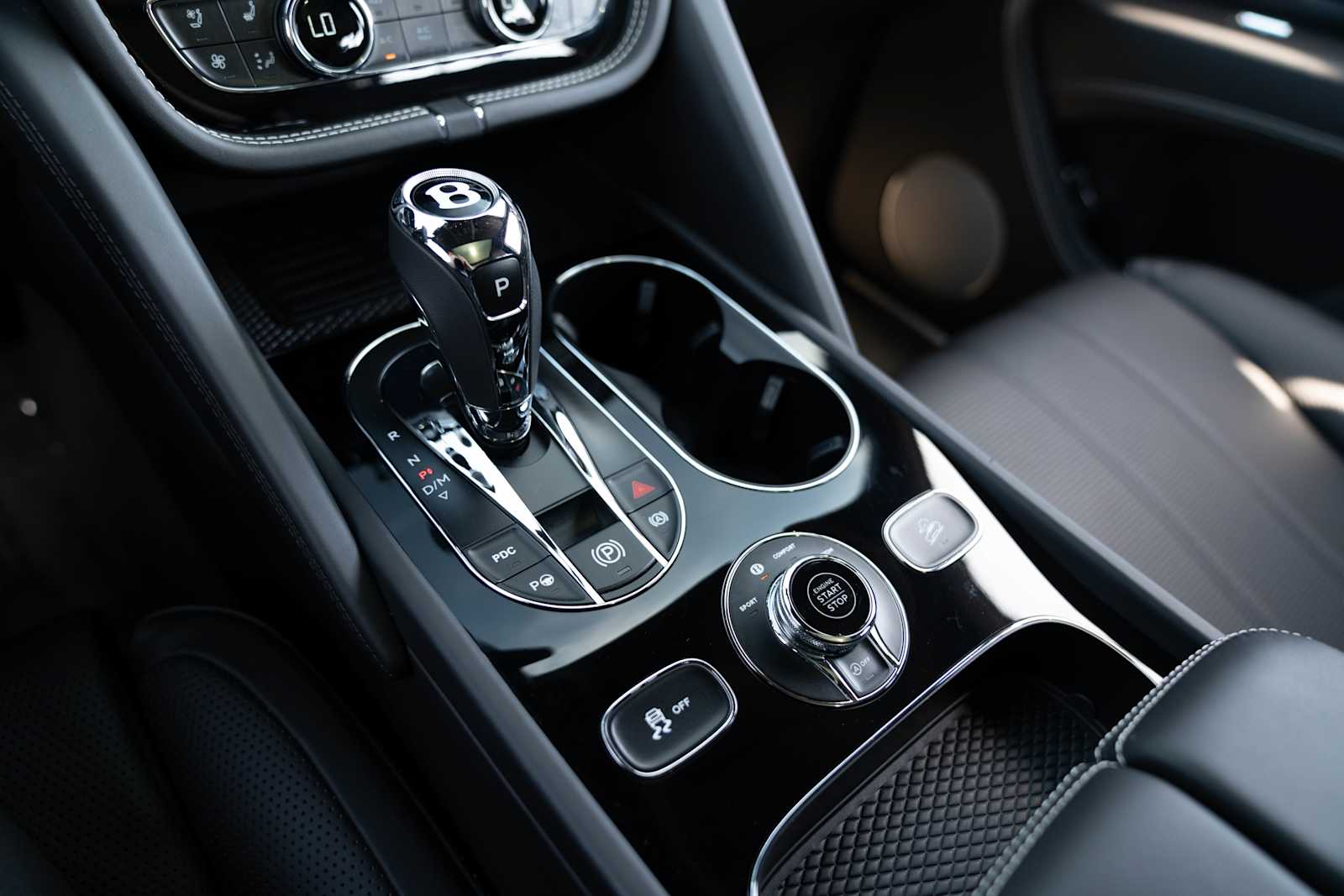 used 2023 Bentley Bentayga EWB car