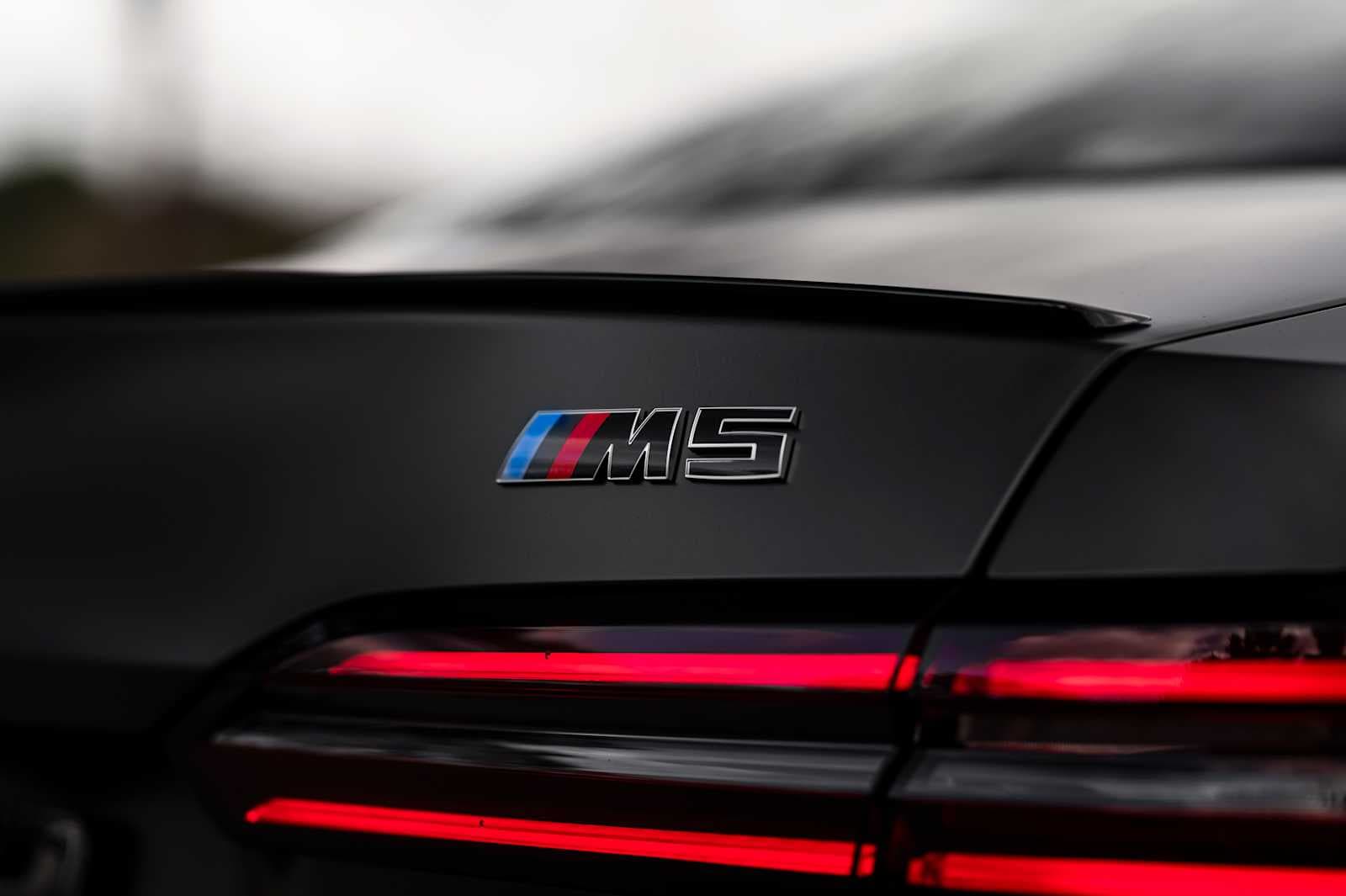 used 2025 BMW M5 car, priced at $118,997