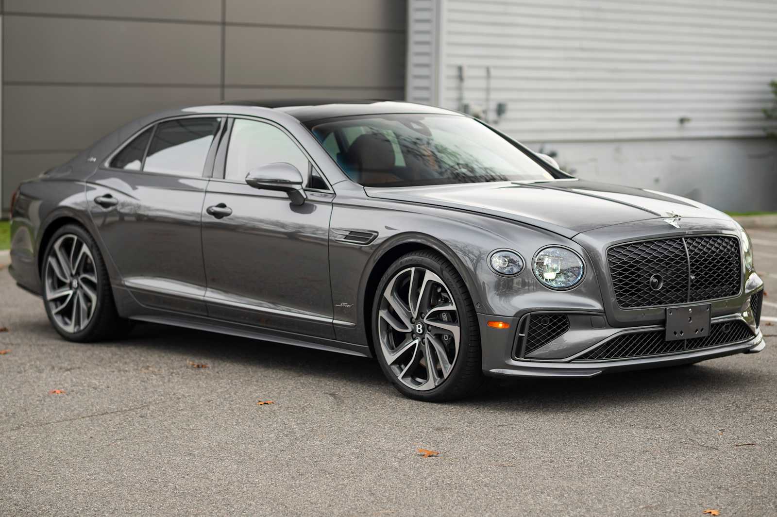 used 2025 Bentley Flying Spur car