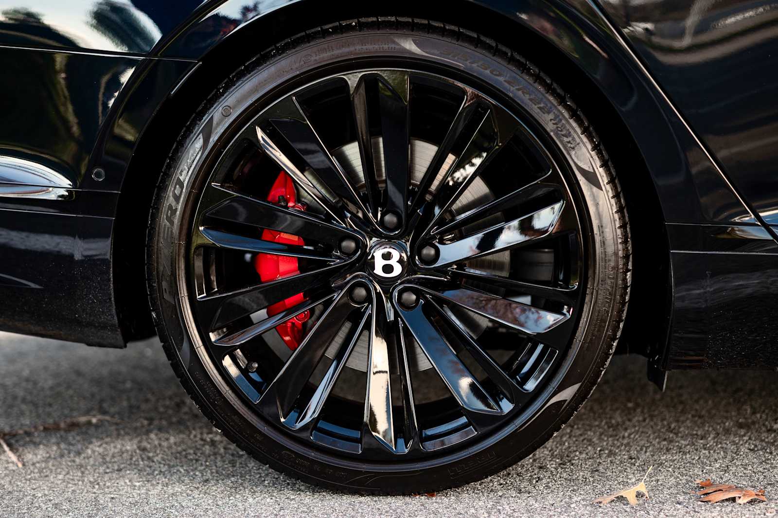 used 2023 Bentley Flying Spur car