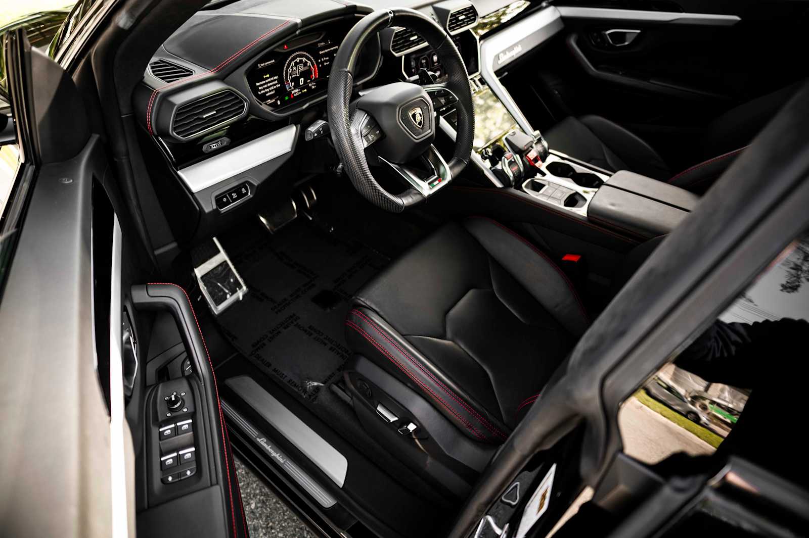 used 2020 Lamborghini Urus car, priced at $189,497