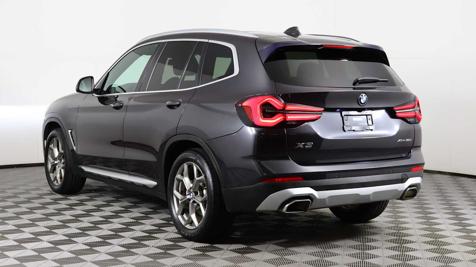 used 2022 BMW X3 car, priced at $28,698