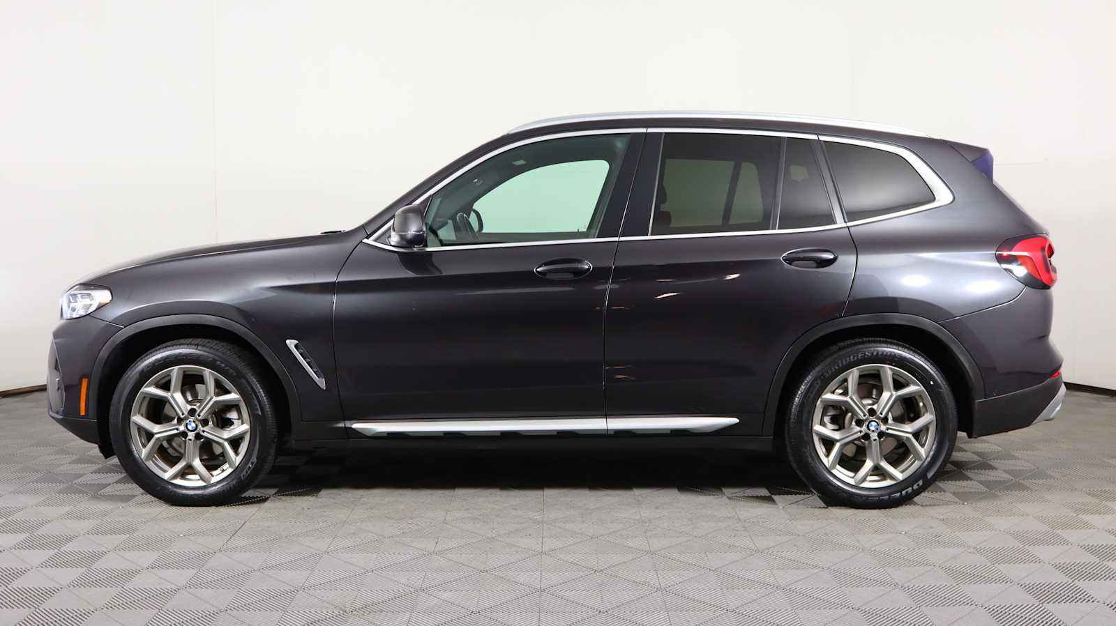 used 2022 BMW X3 car, priced at $28,698