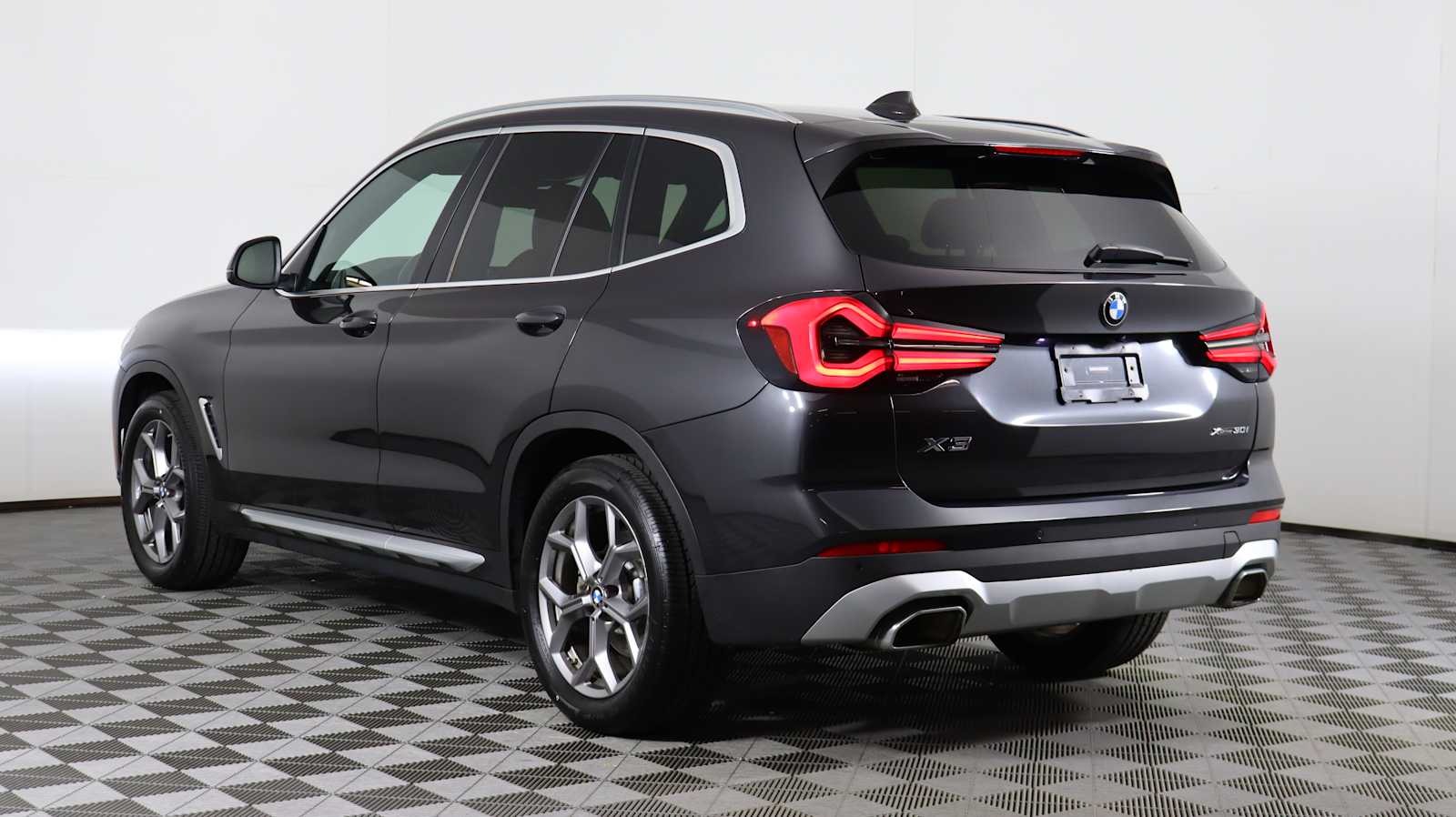 used 2023 BMW X3 car, priced at $38,598