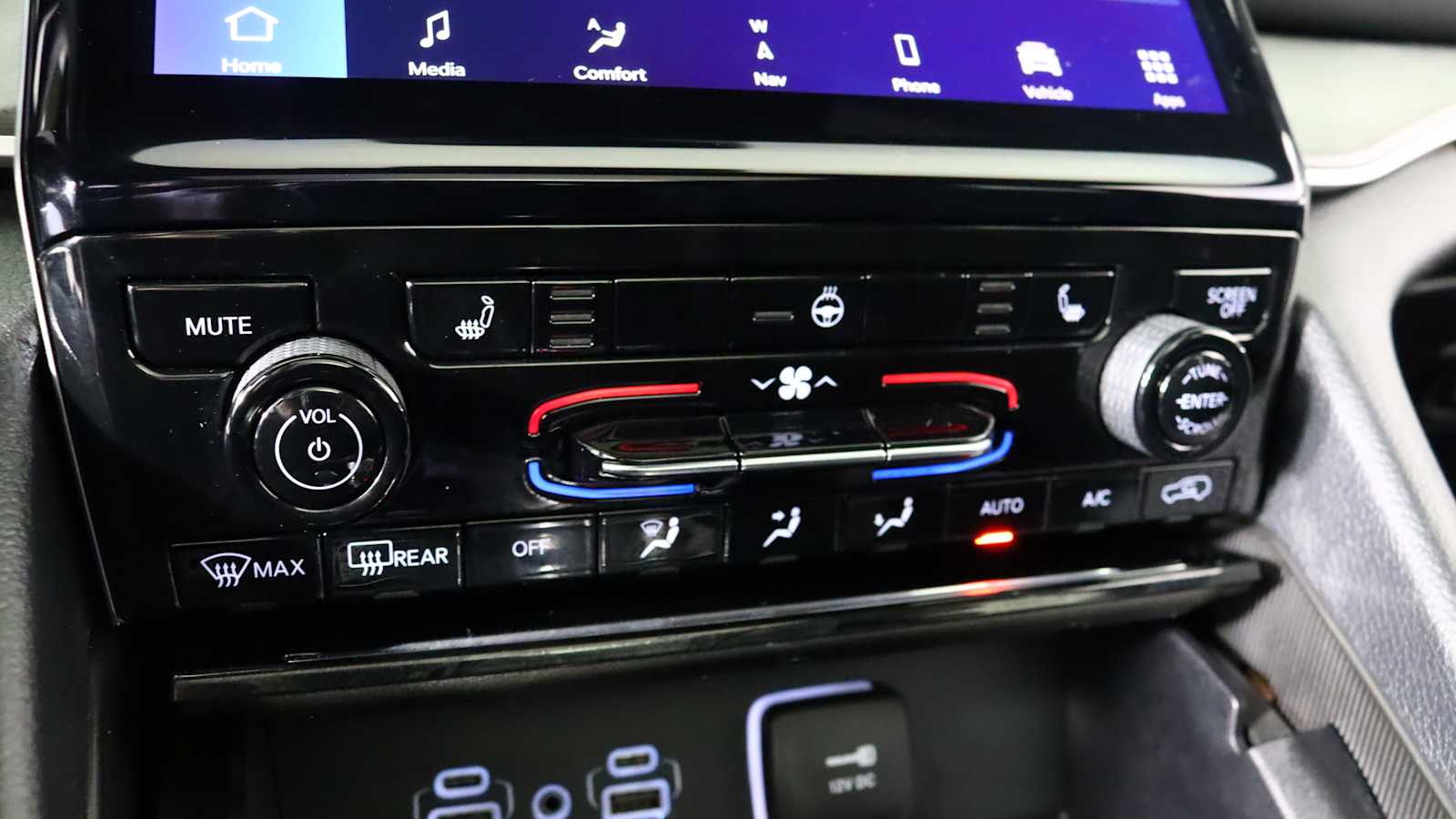 used 2024 Jeep Grand Cherokee car, priced at $36,963