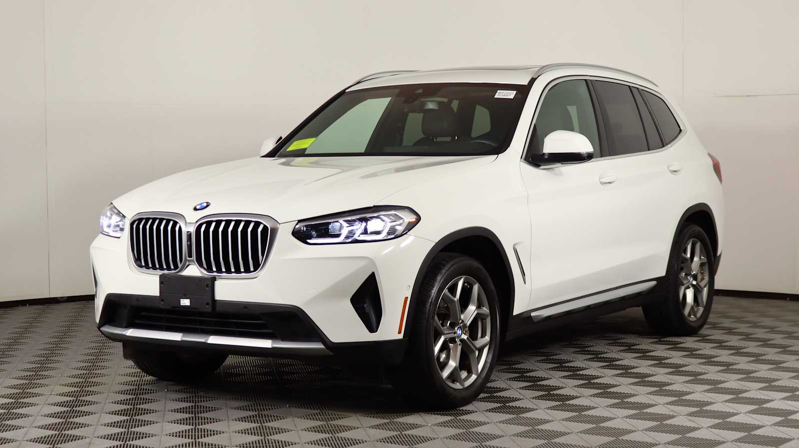 used 2023 BMW X3 car, priced at $38,898