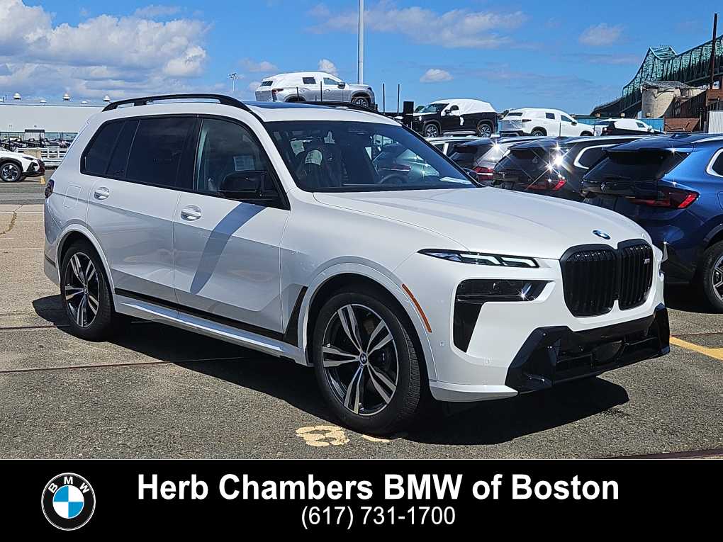 new 2026 BMW X7 car, priced at $121,915