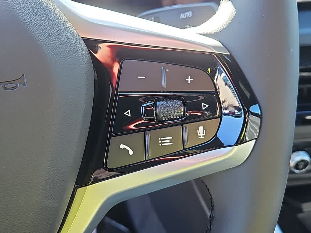 new 2025 BMW i4 car, priced at $67,425