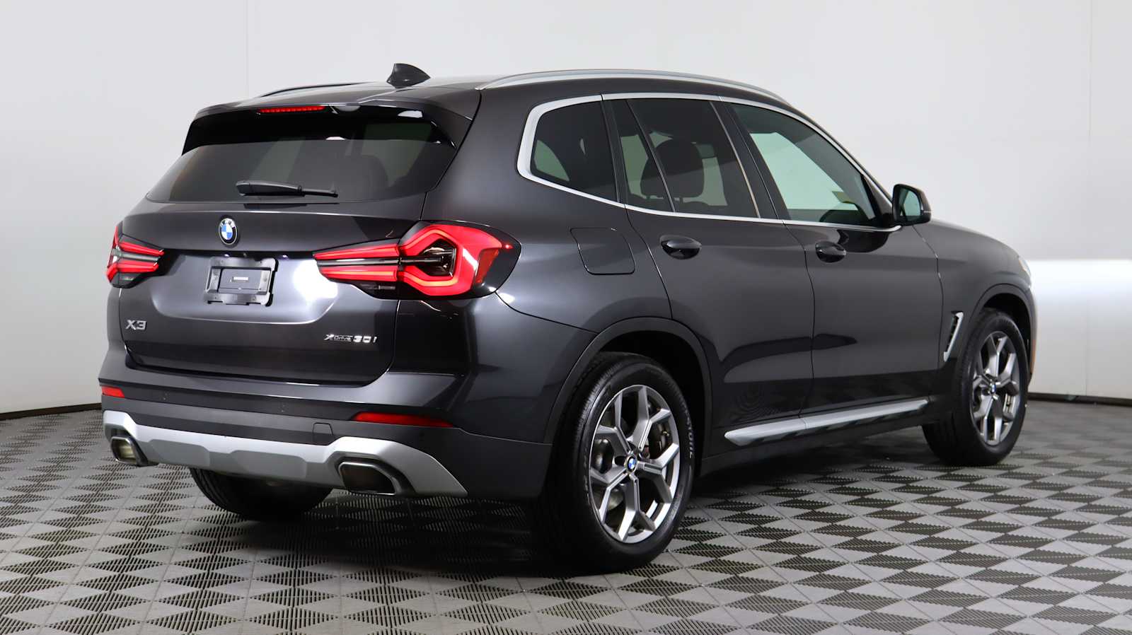 used 2023 BMW X3 car, priced at $38,598