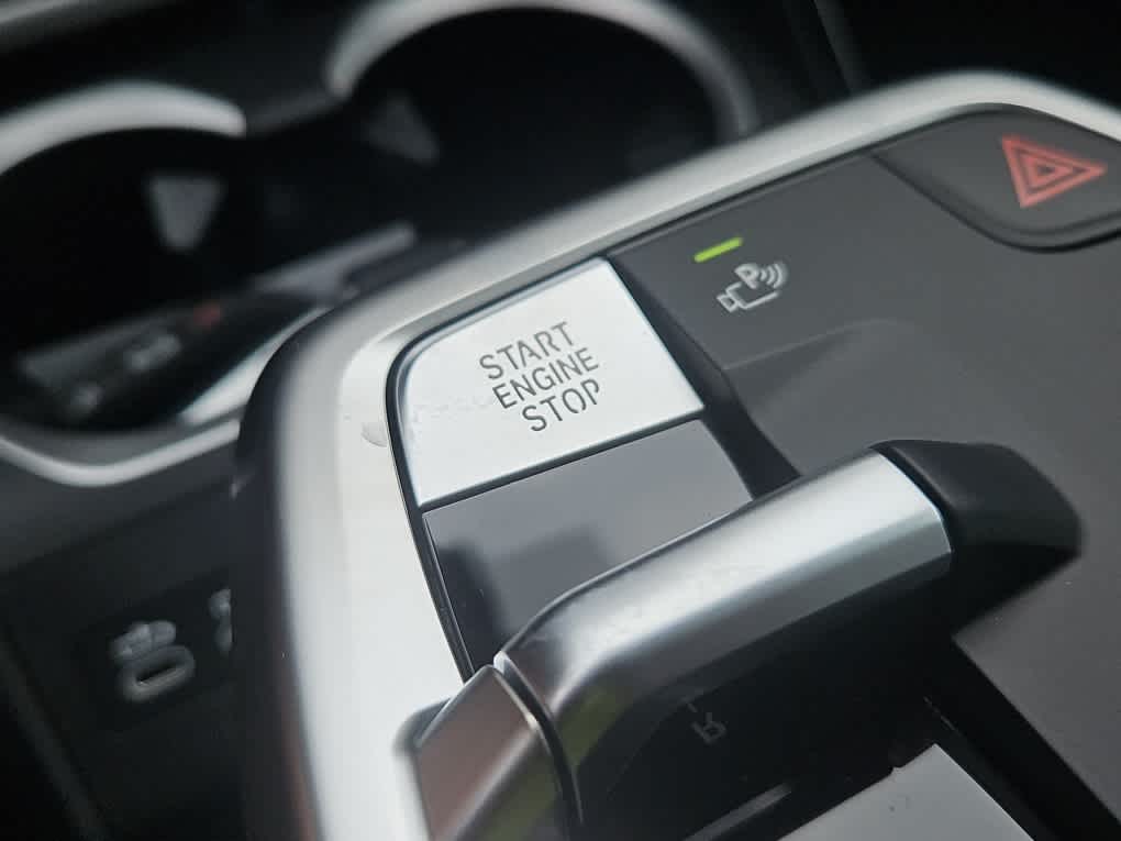 new 2025 BMW X1 car, priced at $47,380