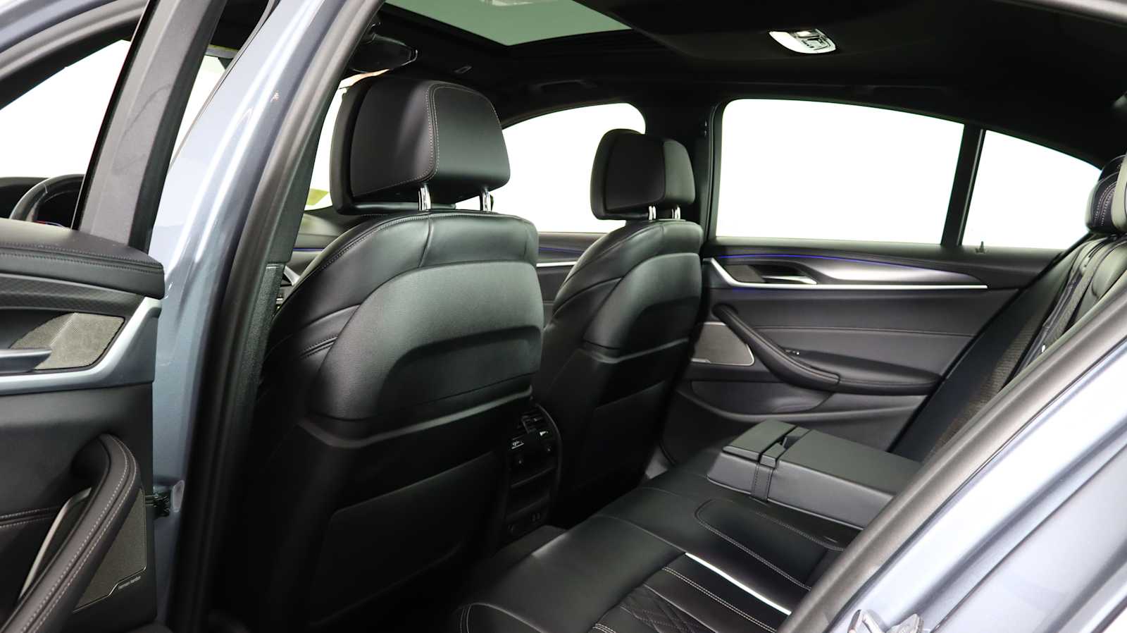 used 2021 BMW M550i car, priced at $46,837