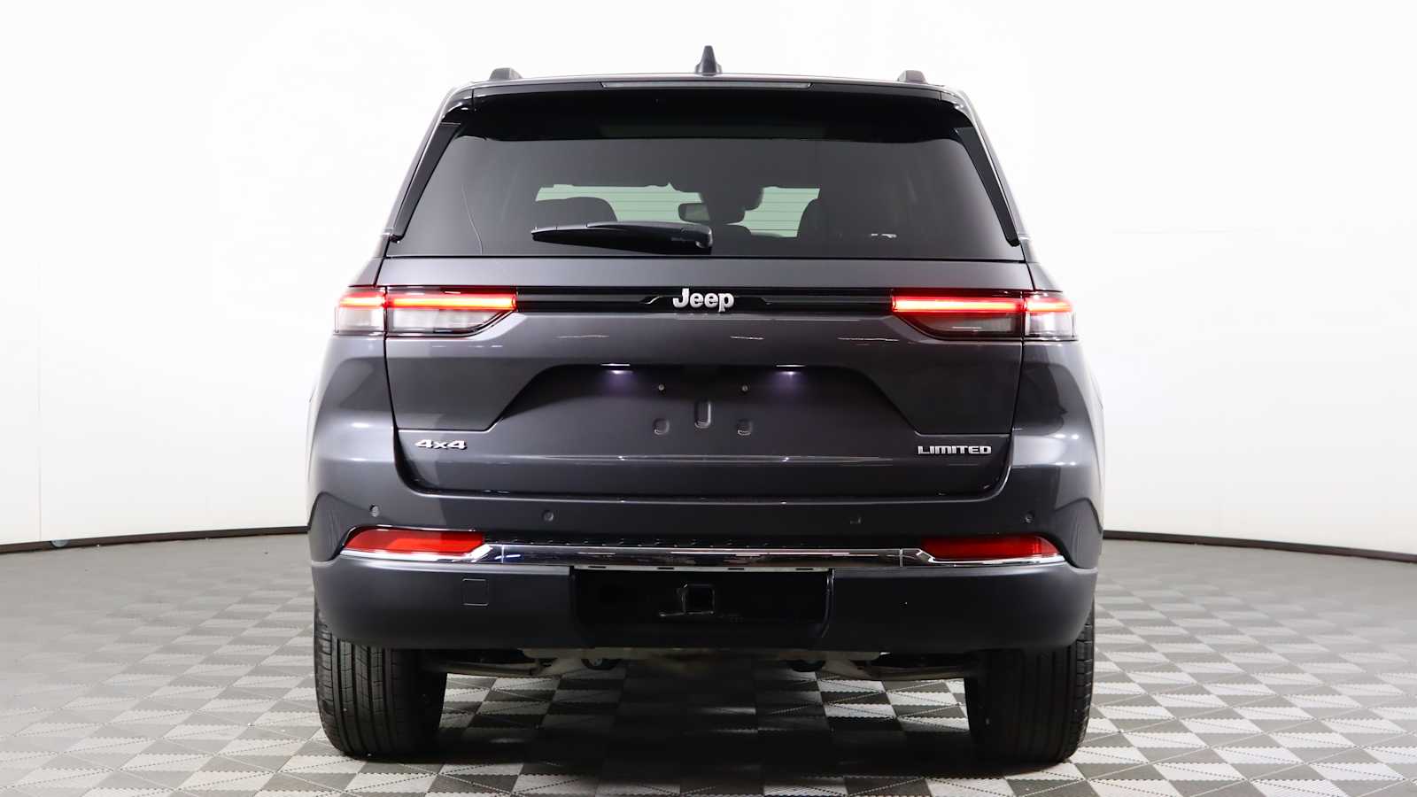 used 2024 Jeep Grand Cherokee car, priced at $36,963