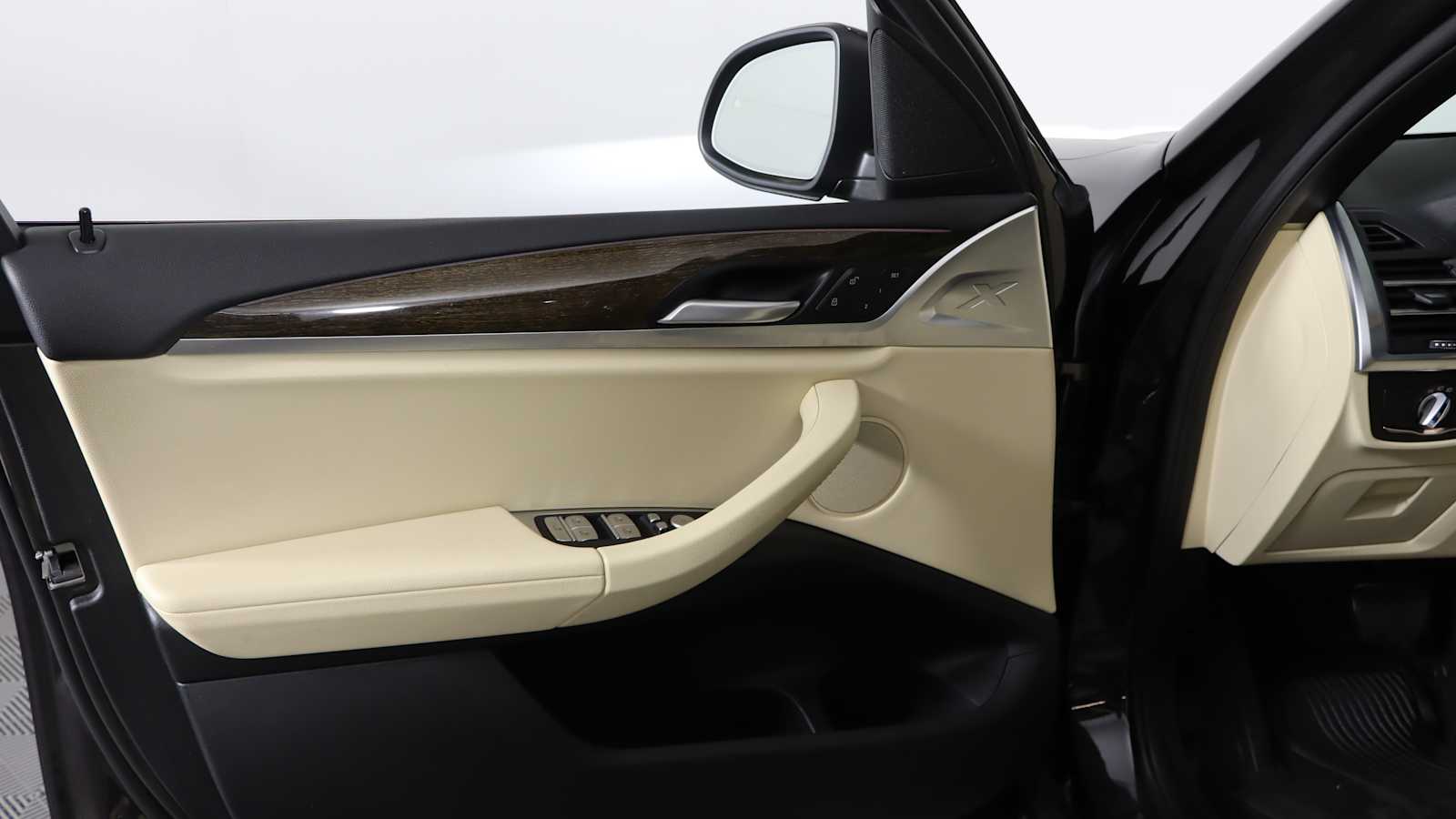 used 2022 BMW X3 car, priced at $35,898