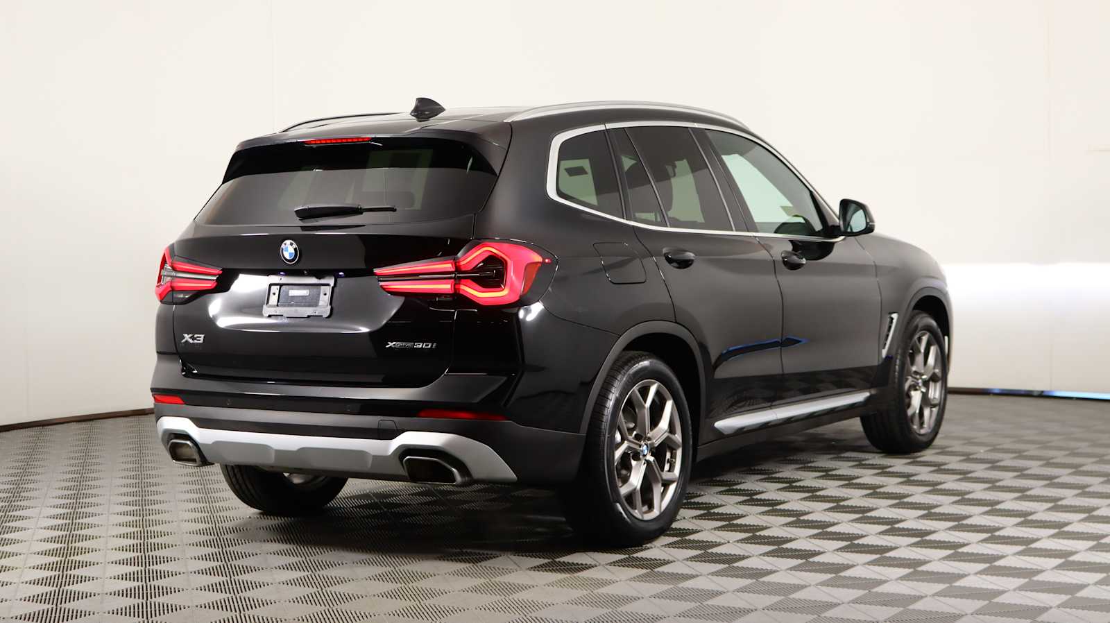 used 2022 BMW X3 car, priced at $35,798