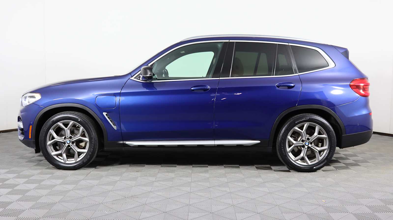 used 2020 BMW X3 PHEV car, priced at $31,698