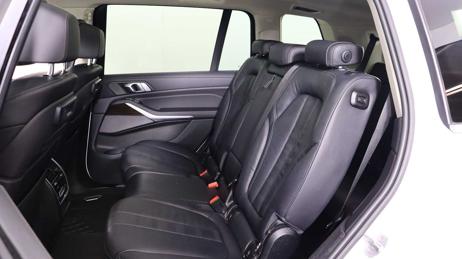 used 2020 BMW X7 car, priced at $38,898