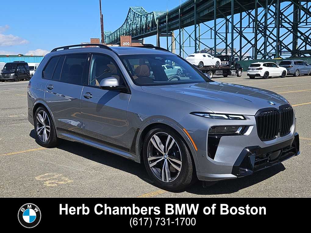 new 2026 BMW X7 car, priced at $94,525