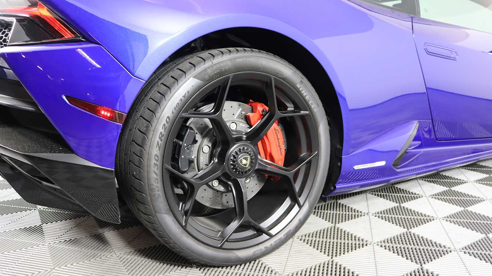 used 2022 Lamborghini Huracan EVO car, priced at $278,798