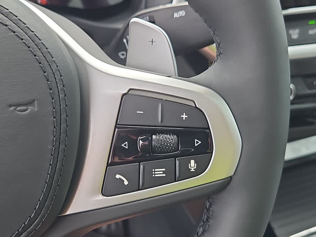 new 2025 BMW X4 car, priced at $64,675