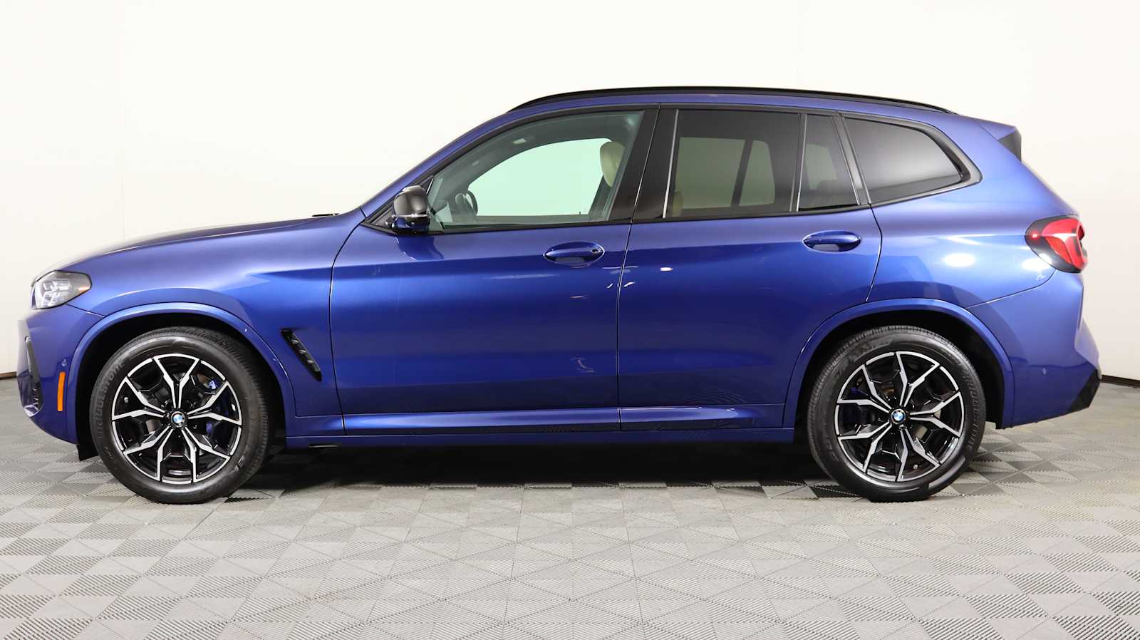 used 2023 BMW X3 car, priced at $53,798