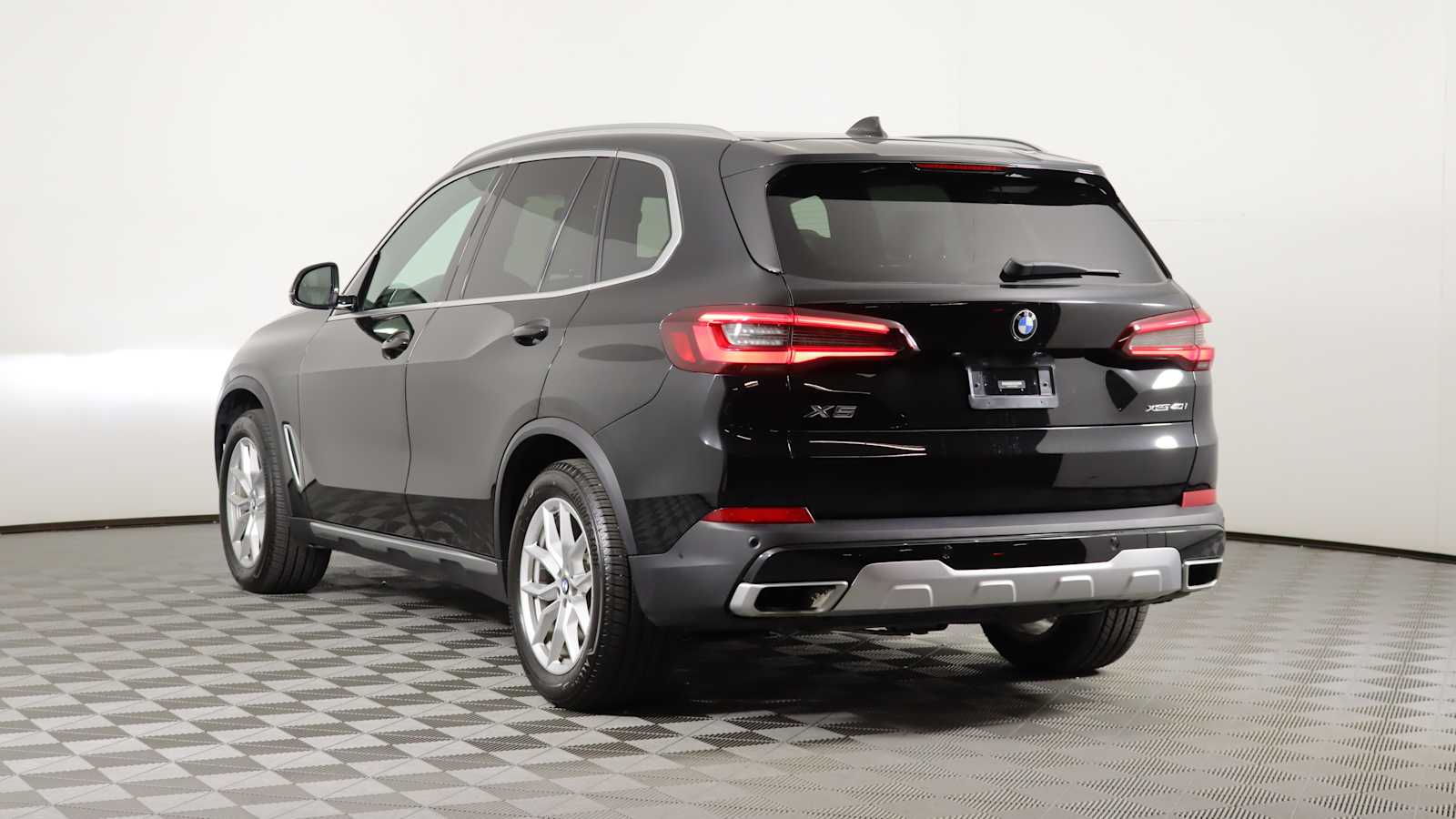 used 2020 BMW X5 car, priced at $33,698