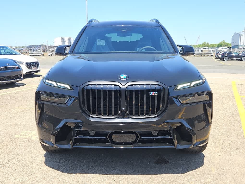 new 2026 BMW X7 car, priced at $119,805