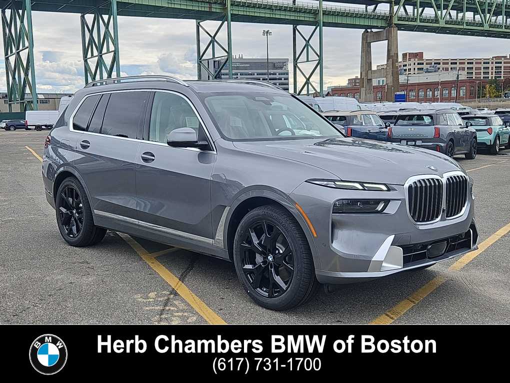 new 2026 BMW X7 car, priced at $93,965