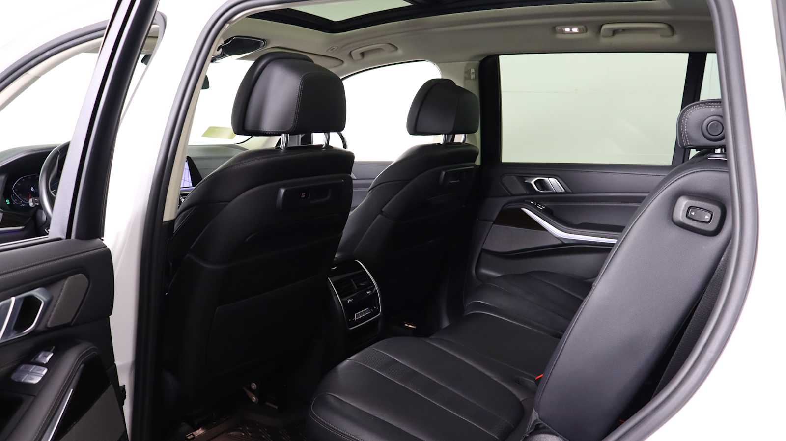 used 2020 BMW X7 car, priced at $38,898