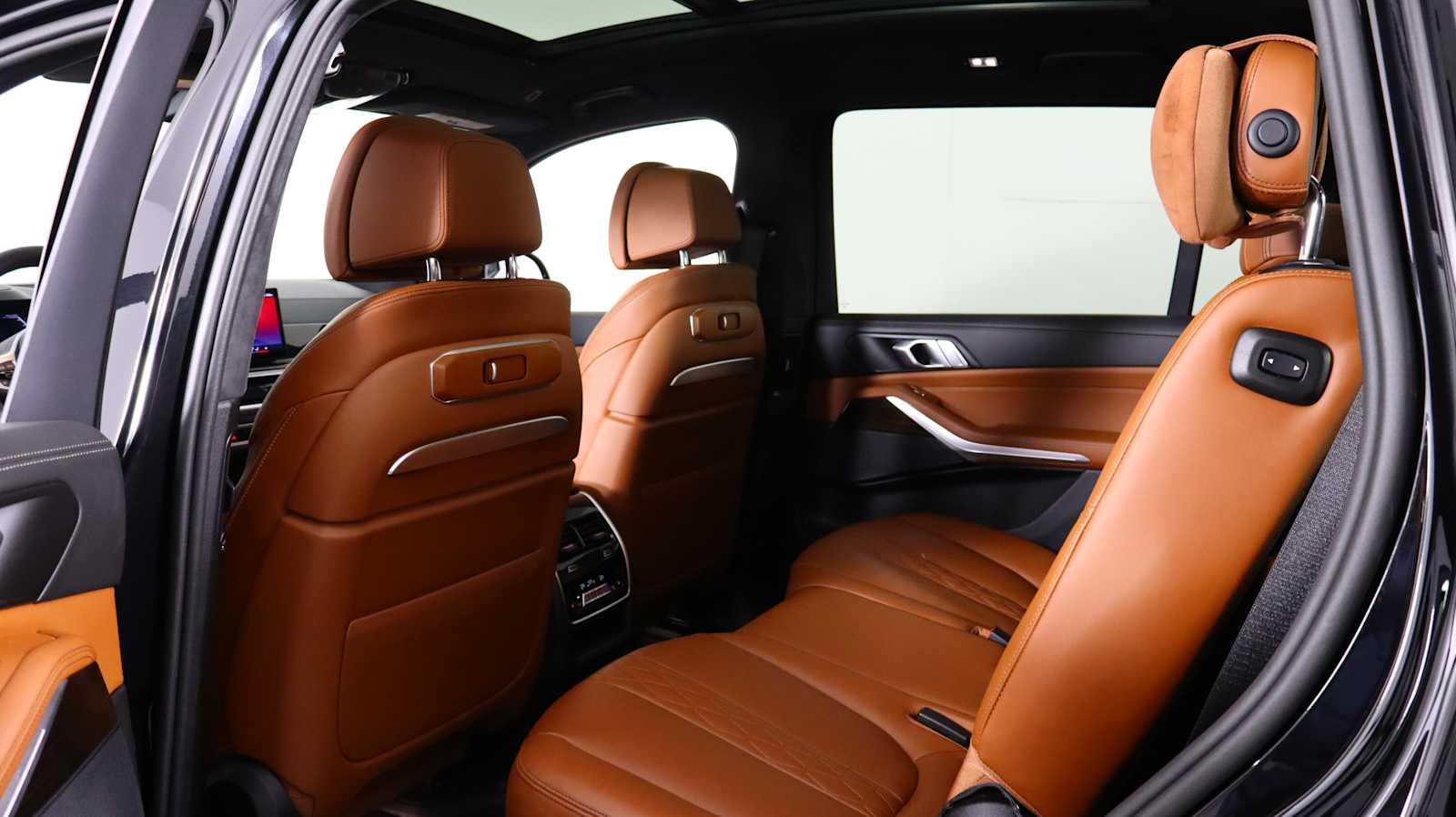 used 2024 BMW X7 car, priced at $68,798